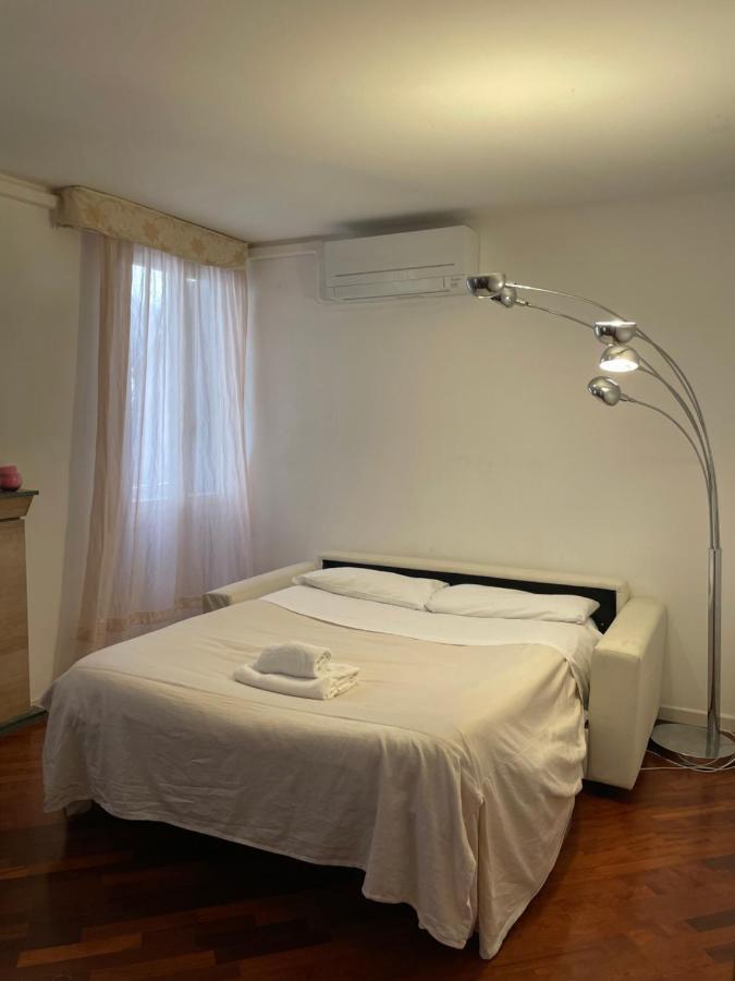 Ca' Frezzeria Apartment Venesia Bagian luar foto